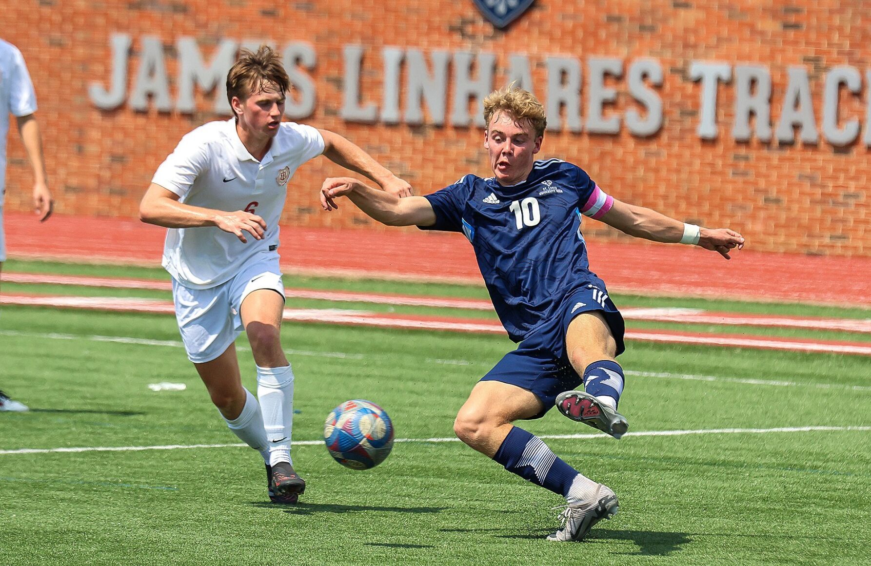 250830_pk_sluh_chaminade_soc_02.JPGSTL1050132092